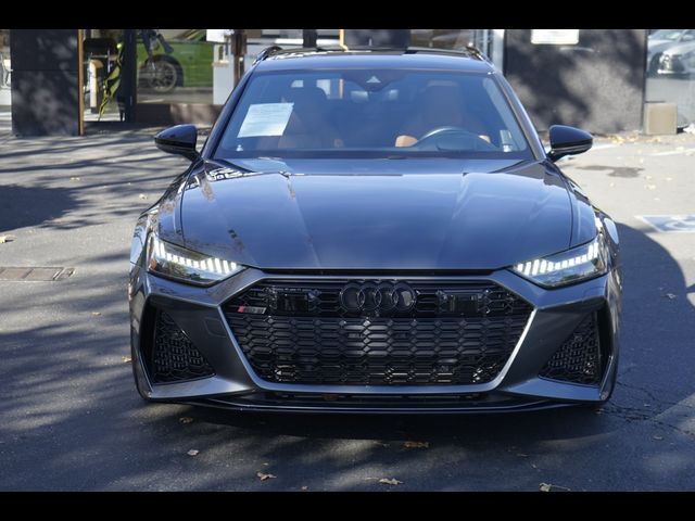 2022 Audi RS 6 Avant Base