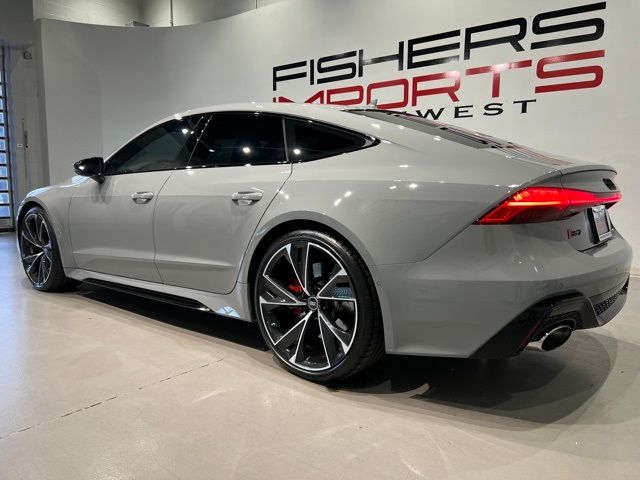 2022 Audi RS 7 Base