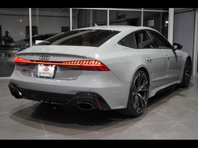 2022 Audi RS 7 Base