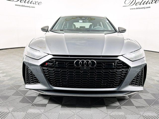 2022 Audi RS 7 Base