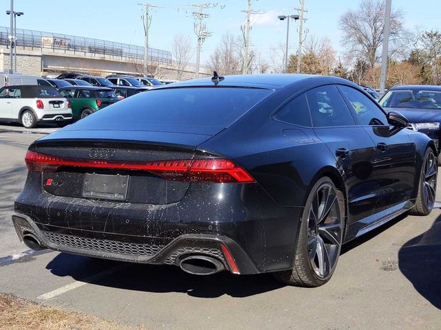 2022 Audi RS 7 Base