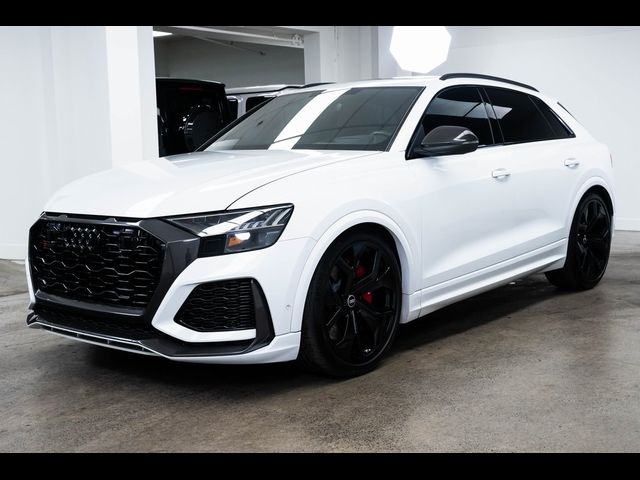 2022 Audi RS Q8 Base