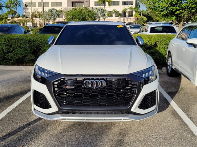 2022 Audi RS Q8 Base