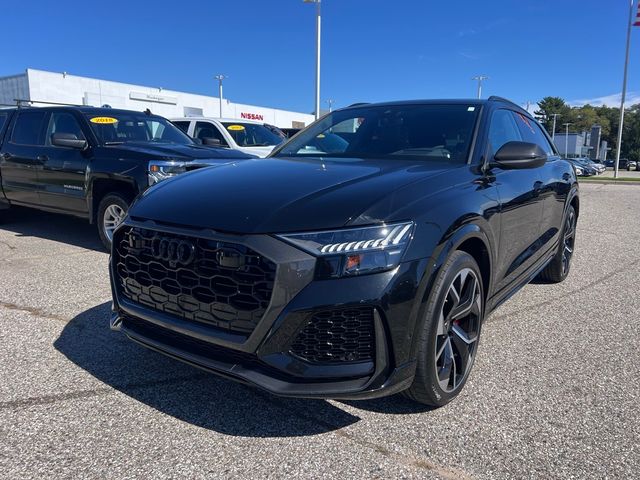 2022 Audi RS Q8 Base