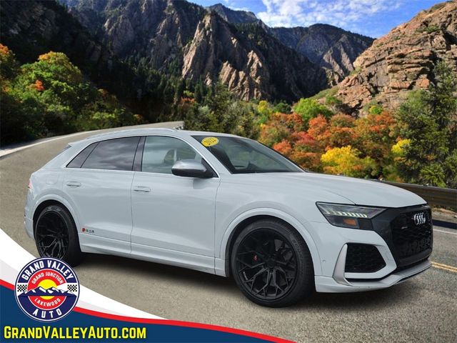 2022 Audi RS Q8 Base