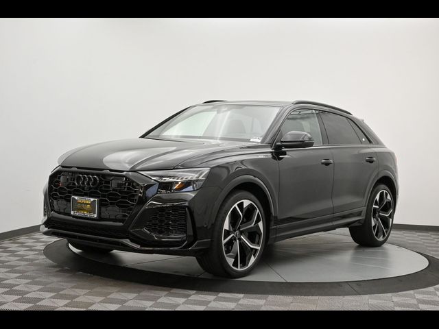 2022 Audi RS Q8 Base