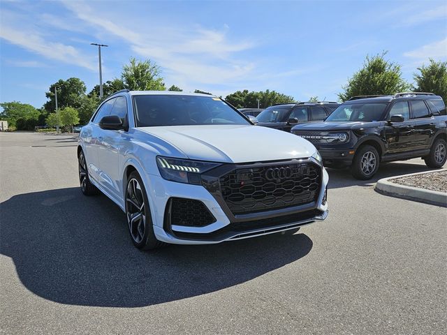 2022 Audi RS Q8 Base