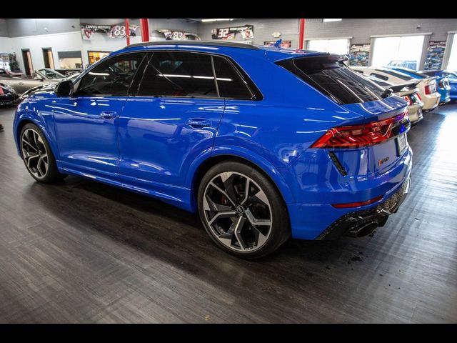 2022 Audi RS Q8 Base