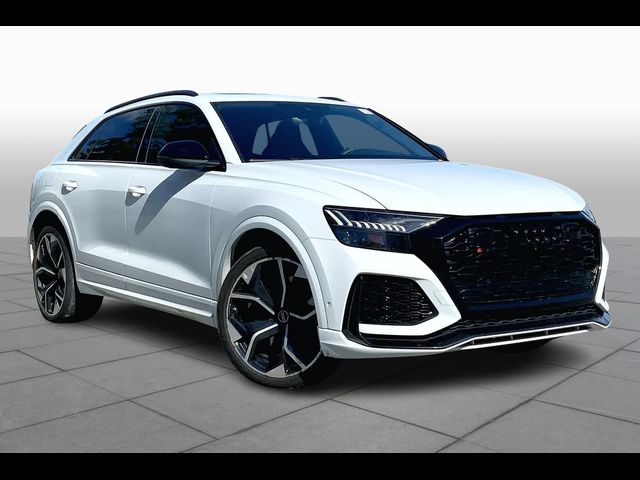 2022 Audi RS Q8 Base