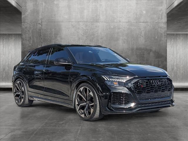 2022 Audi RS Q8 Base