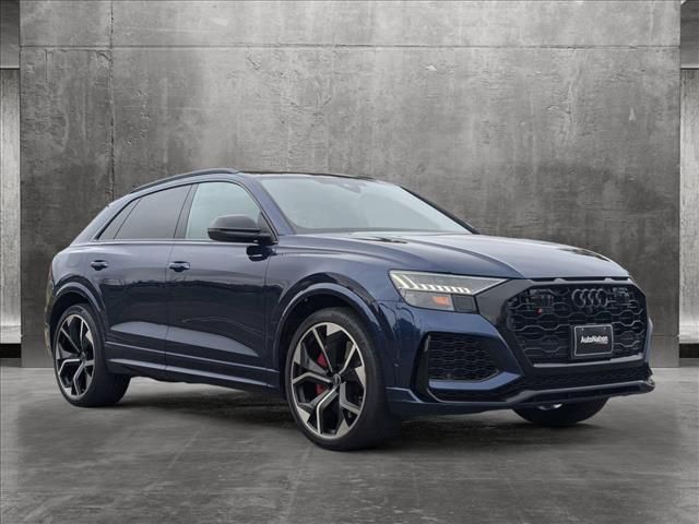 2022 Audi RS Q8 Base