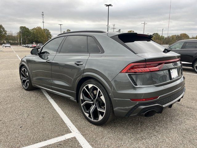 2022 Audi RS Q8 Base