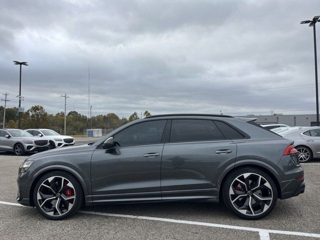 2022 Audi RS Q8 Base