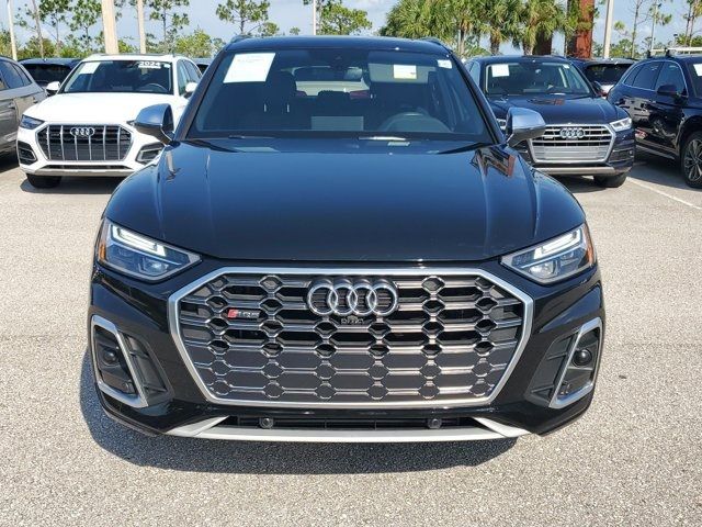 2022 Audi SQ5 Premium Plus