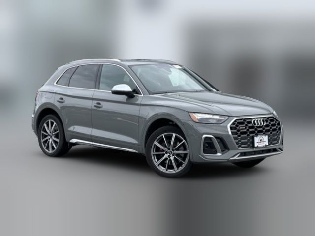 2022 Audi SQ5 Premium