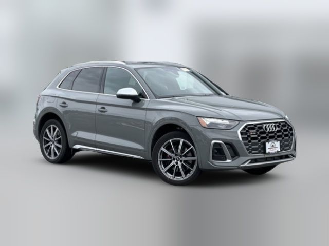 2022 Audi SQ5 Premium