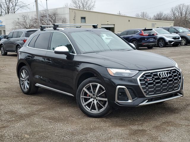2022 Audi SQ5 Premium