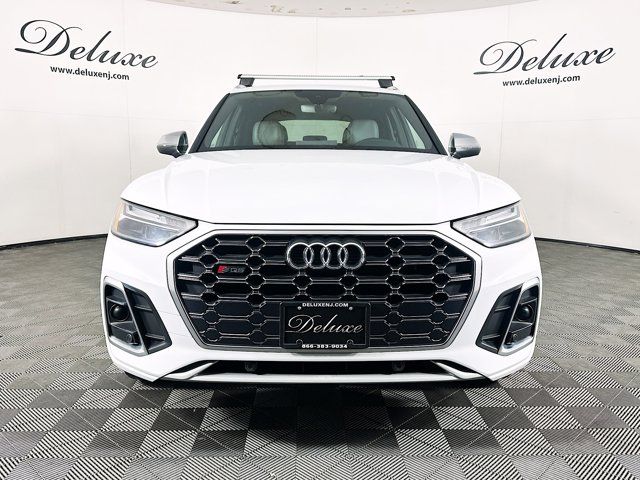 2022 Audi SQ5 Premium