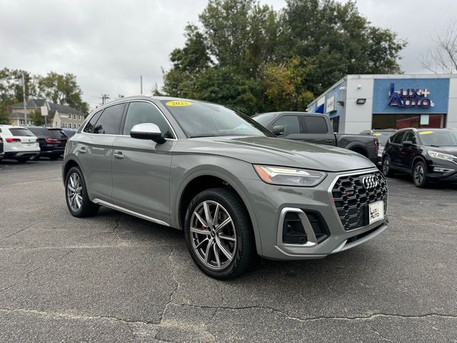 2022 Audi SQ5 Premium