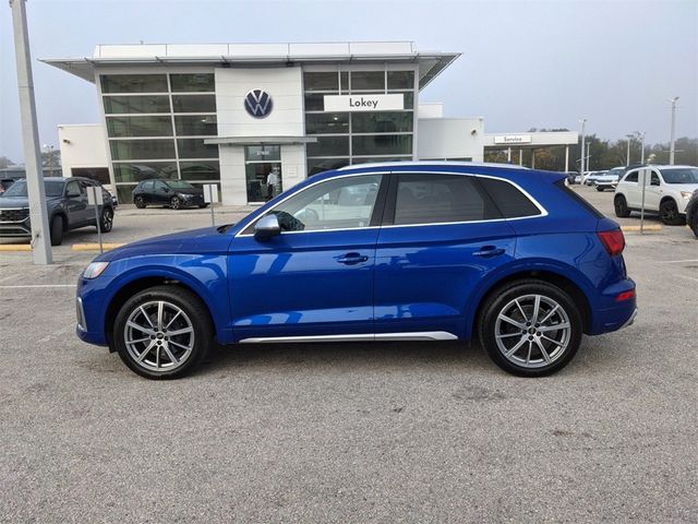 2022 Audi SQ5 Premium