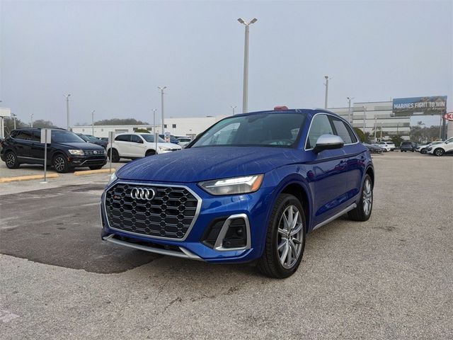 2022 Audi SQ5 Premium