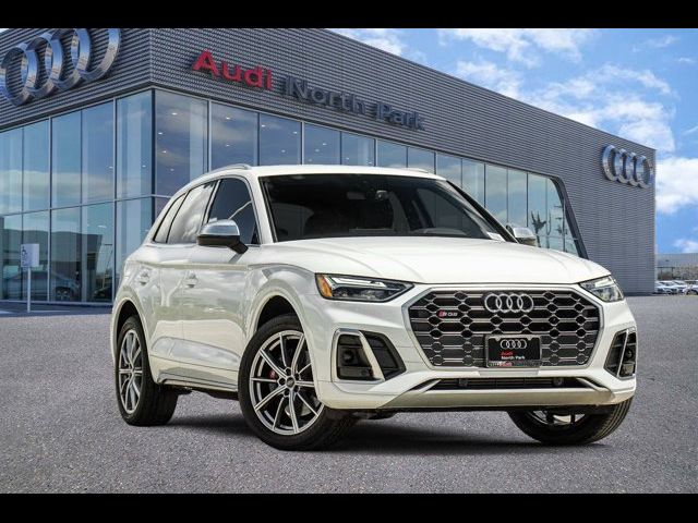 2022 Audi SQ5 Premium