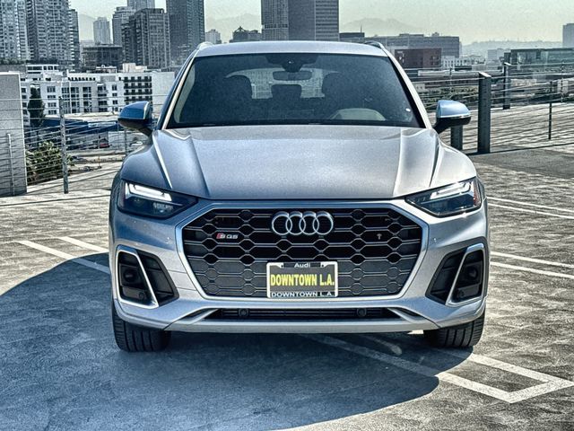 2022 Audi SQ5 Premium