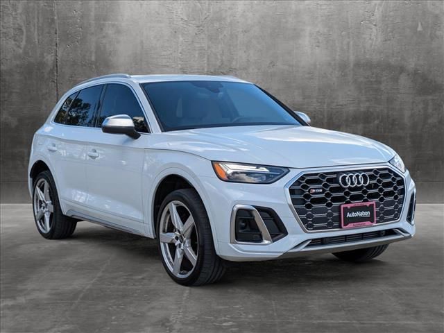 2022 Audi SQ5 Premium