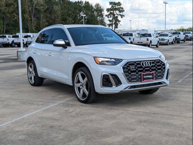 2022 Audi SQ5 Premium