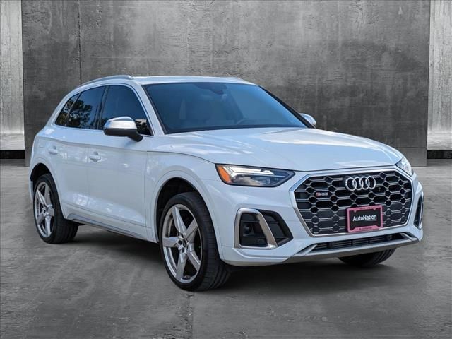 2022 Audi SQ5 Premium