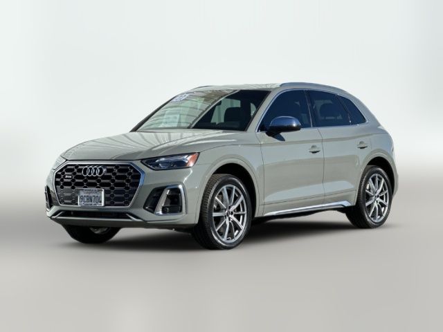 2022 Audi SQ5 Premium