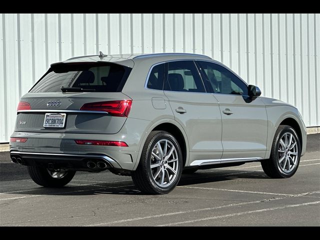 2022 Audi SQ5 Premium