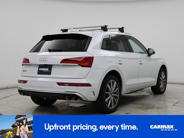 2022 Audi SQ5 Premium Plus