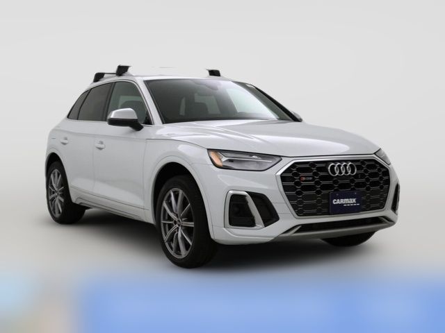 2022 Audi SQ5 Premium Plus