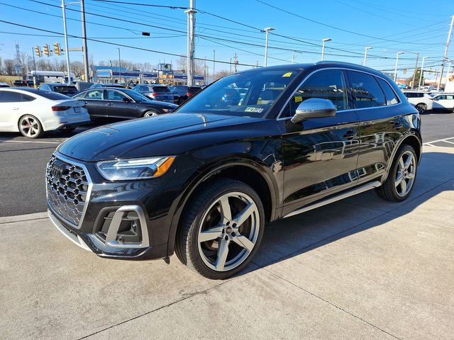 2022 Audi SQ5 Premium Plus