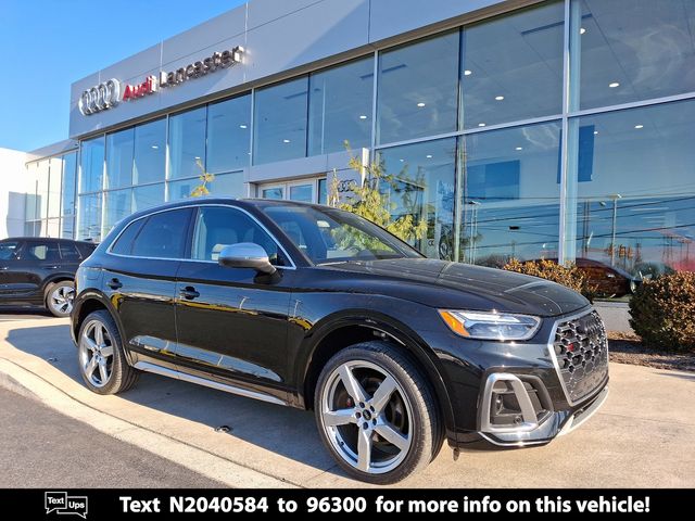 2022 Audi SQ5 Premium Plus