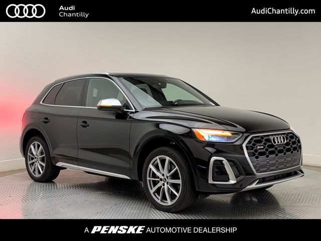 2022 Audi SQ5 Premium Plus