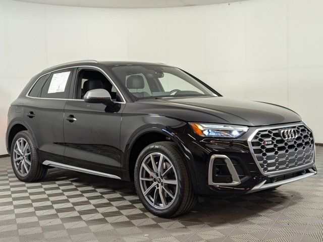 2022 Audi SQ5 Premium Plus