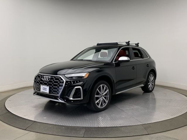 2022 Audi SQ5 Premium Plus