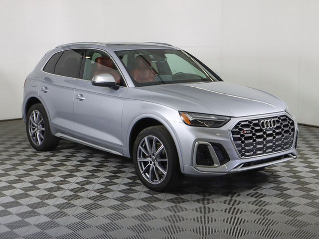 2022 Audi SQ5 Premium Plus