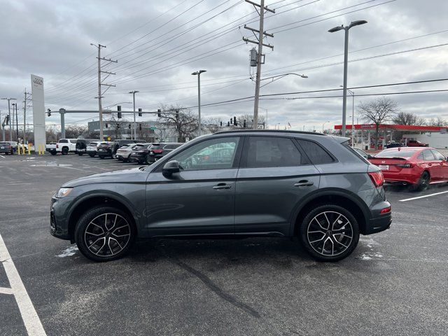 2022 Audi SQ5 Premium Plus