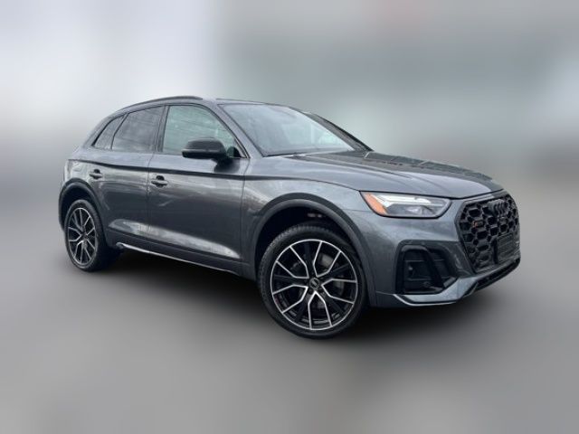 2022 Audi SQ5 Premium Plus