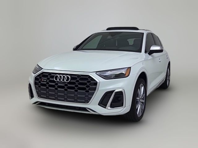 2022 Audi SQ5 Premium Plus