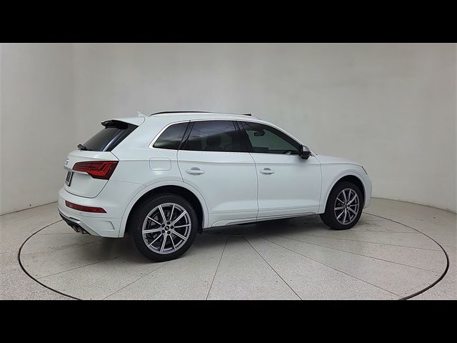 2022 Audi SQ5 Premium Plus