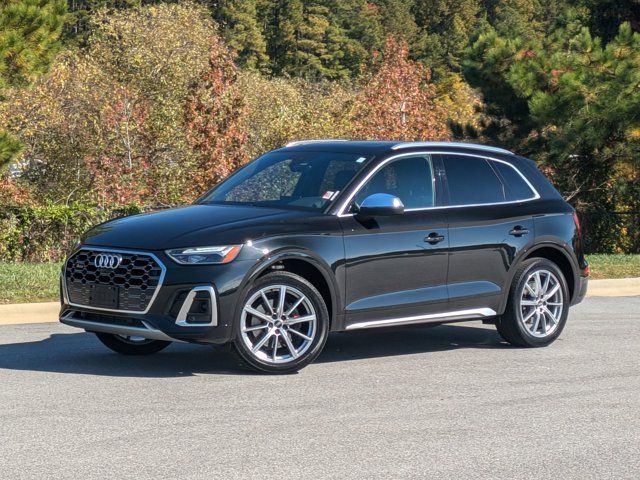 2022 Audi SQ5 Premium Plus