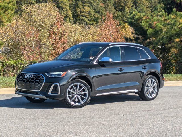 2022 Audi SQ5 Premium Plus