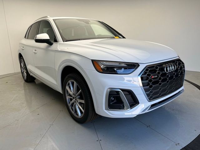 2022 Audi SQ5 Premium Plus