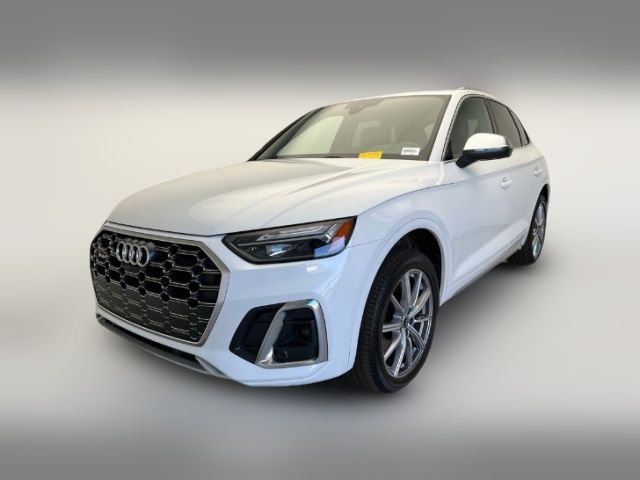 2022 Audi SQ5 Premium Plus