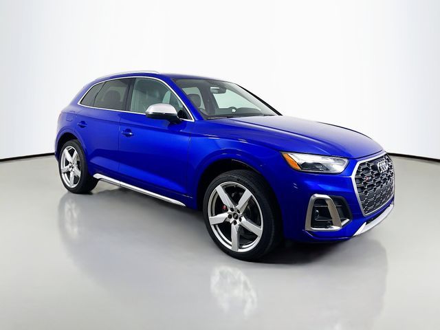 2022 Audi SQ5 Premium Plus