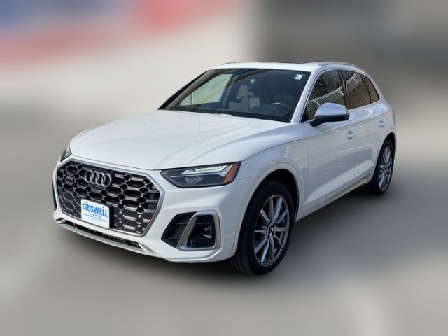 2022 Audi SQ5 Premium Plus